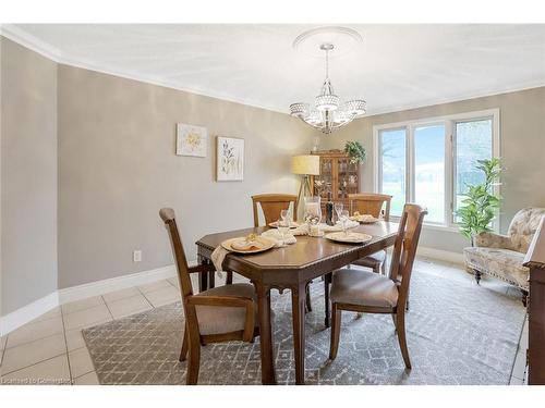 61 Blossom Avenue, Brantford, ON - Indoor Photo Showing Dining Room