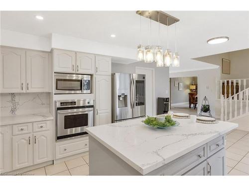 61 Blossom Avenue, Brantford, ON - Indoor Photo Showing Kitchen