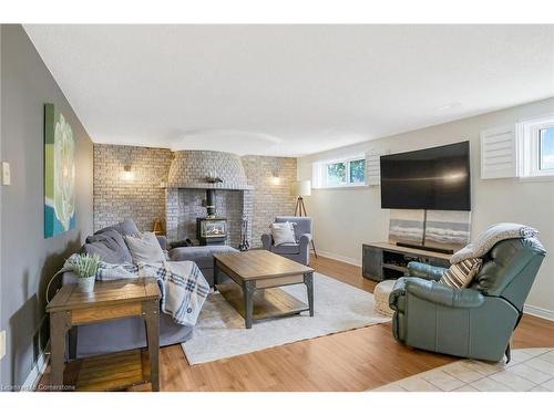 61 Blossom Avenue, Brantford, ON - Indoor Photo Showing Living Room With Fireplace