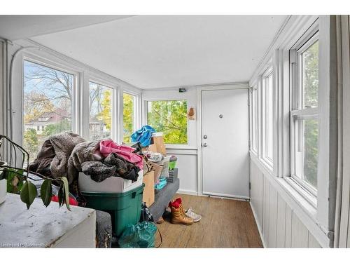 95 Spadina Avenue, Hamilton, ON - Indoor Photo Showing Other Room