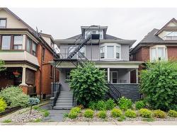 95 Spadina Avenue  Hamilton, ON L8M 2X4