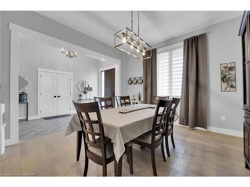 42 Kramer Court, York, ON - Indoor Photo Showing Dining Room