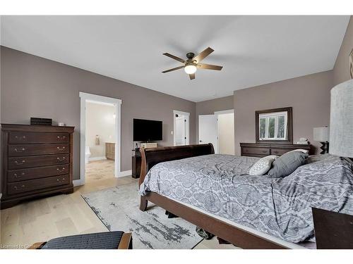 42 Kramer Court, York, ON - Indoor Photo Showing Bedroom