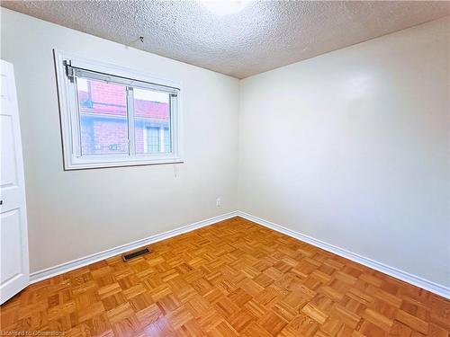 Upper-60 Sandsprings Crescent, Kitchener, ON - Indoor Photo Showing Other Room