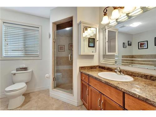 4070 Stadelbauer Drive, Beamsville, ON - Indoor Photo Showing Bathroom