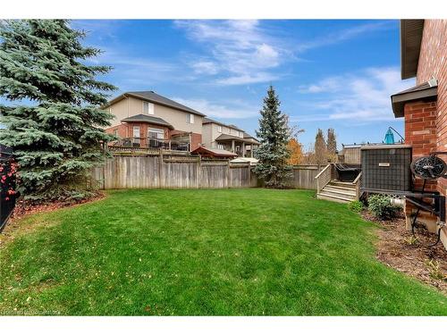 4070 Stadelbauer Drive, Beamsville, ON - Outdoor With Backyard