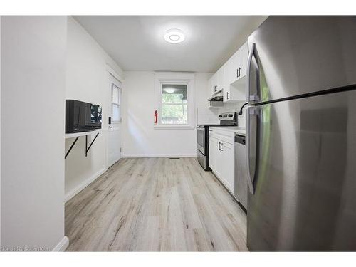 A-48 Locke Street S, Hamilton, ON - Indoor Photo Showing Kitchen