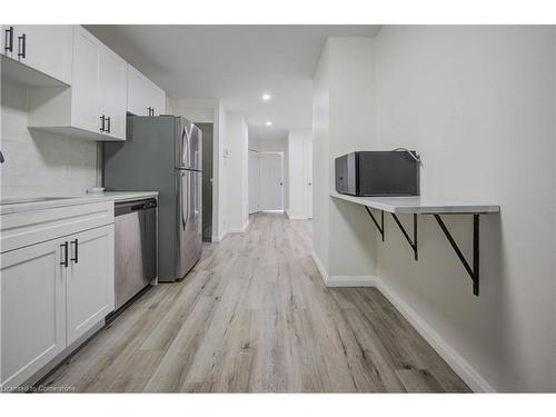 A-48 Locke Street S, Hamilton, ON - Indoor Photo Showing Kitchen