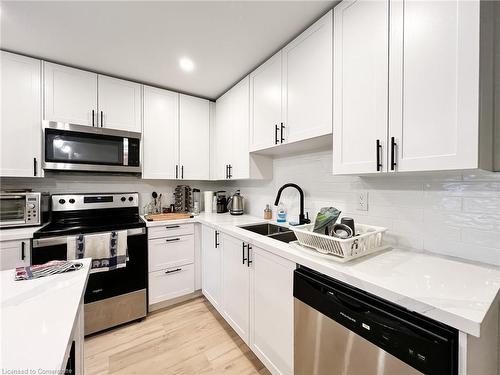 2-366 John Street N, Hamilton, ON - Indoor Photo Showing Kitchen With Double Sink With Upgraded Kitchen