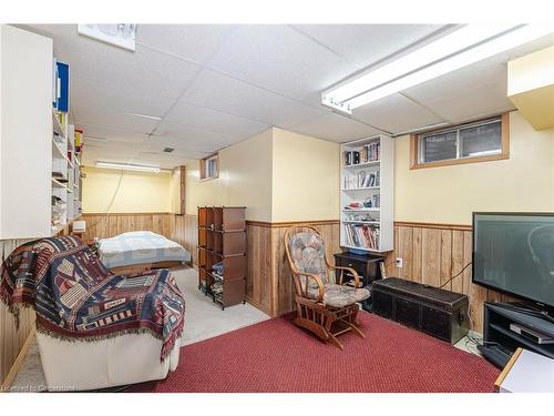 51 Monteagle Court, Hamilton, ON - Indoor Photo Showing Other Room