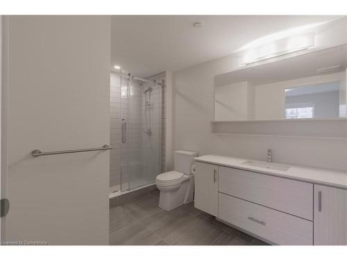 411-340 Plains Road E, Burlington, ON - Indoor Photo Showing Bathroom