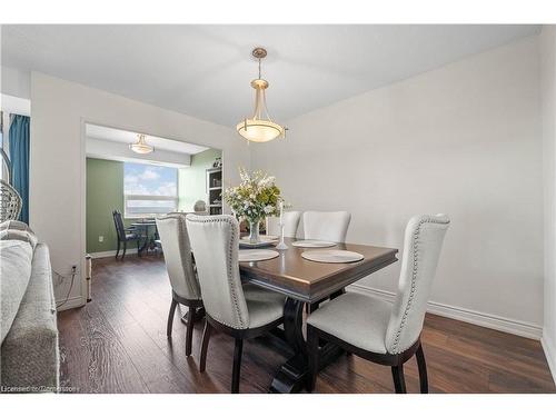 1414-500 Green Road, Stoney Creek, ON - Indoor Photo Showing Dining Room