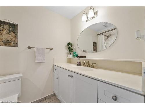 1414-500 Green Road, Stoney Creek, ON - Indoor Photo Showing Bathroom