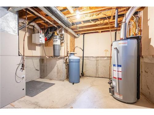 3-54 Glenwood Drive, Brantford, ON - Indoor Photo Showing Basement