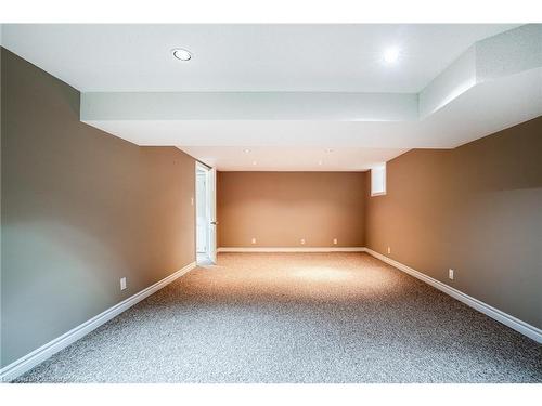 16 Durham Road, Stoney Creek, ON - Indoor Photo Showing Other Room