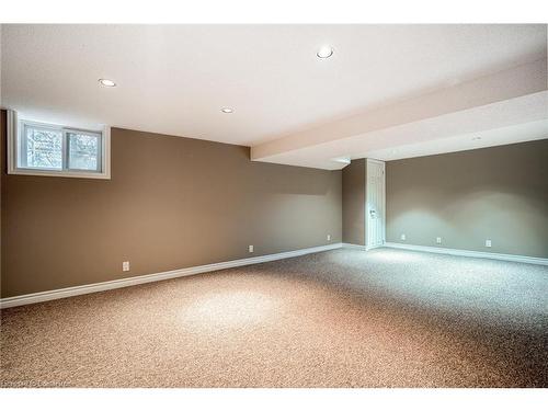 16 Durham Road, Stoney Creek, ON - Indoor Photo Showing Other Room