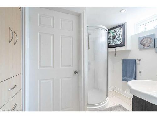 69 Ronaldshay Avenue, Hamilton, ON - Indoor Photo Showing Bathroom