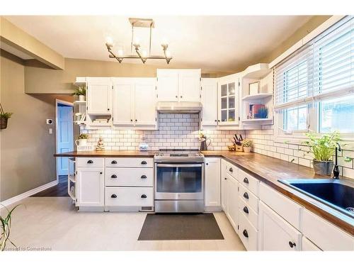 69 Ronaldshay Avenue, Hamilton, ON - Indoor Photo Showing Kitchen