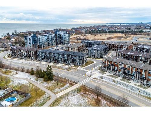 27-590 North Service Road, Stoney Creek, ON - Outdoor With View