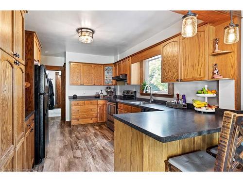 369 Queenston Street, St. Catharines, ON - Indoor Photo Showing Kitchen