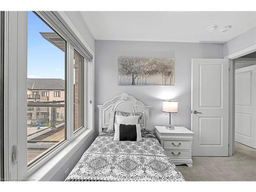 1117-585 Colborne Street E, Brantford, ON - Indoor Photo Showing Bedroom