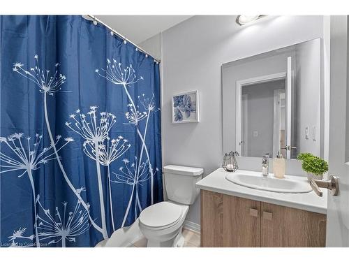 1117-585 Colborne Street E, Brantford, ON - Indoor Photo Showing Bathroom