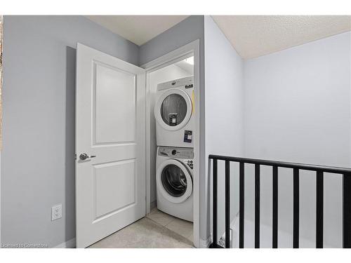 1117-585 Colborne Street E, Brantford, ON - Indoor Photo Showing Laundry Room