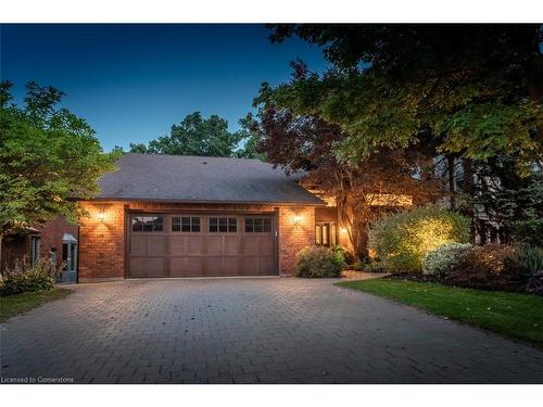 1351 Hazelton Boulevard, Burlington, ON - Outdoor