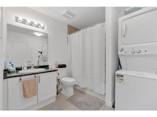 212-101 Shoreview Place, Stoney Creek, ON - Indoor Photo Showing Laundry Room