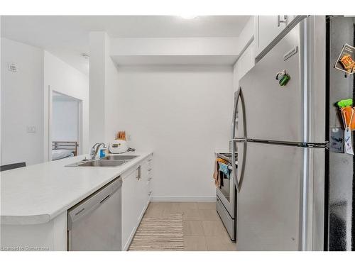 212-101 Shoreview Place, Stoney Creek, ON - Indoor Photo Showing Kitchen With Double Sink