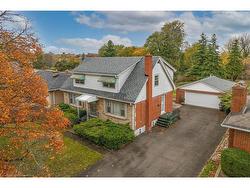 25 Sunning Hill Avenue  Hamilton, ON L8T 1B3