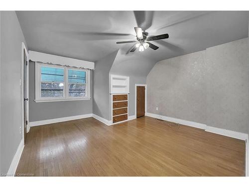 25 Sunning Hill Avenue, Hamilton, ON - Indoor Photo Showing Other Room