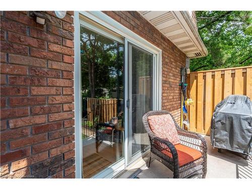 1523 Westminster Place, Burlington, ON - Outdoor With Exterior