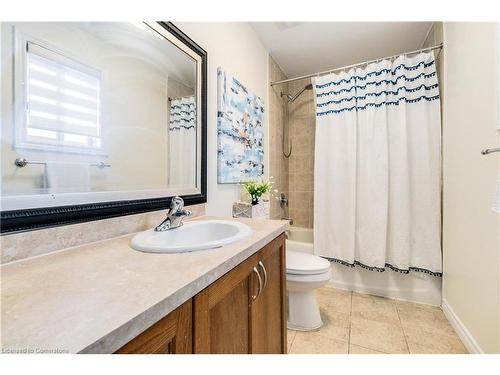 14 Pike Creek Drive, Cayuga, ON - Indoor Photo Showing Bathroom