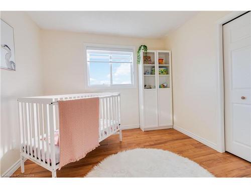 14 Pike Creek Drive, Cayuga, ON - Indoor Photo Showing Bedroom