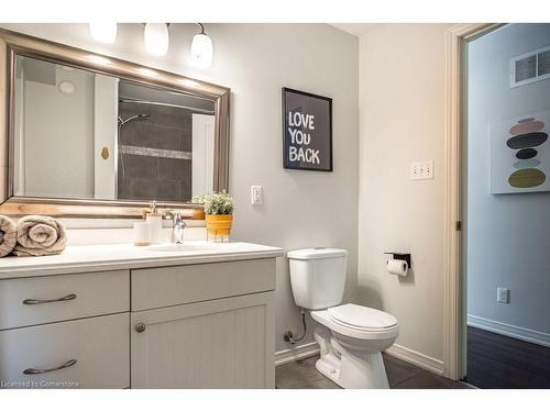 262 Jackson Street W, Hamilton, ON - Indoor Photo Showing Bathroom