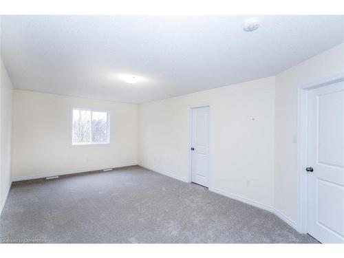 37 Jell Street, Guelph, ON - Indoor Photo Showing Other Room