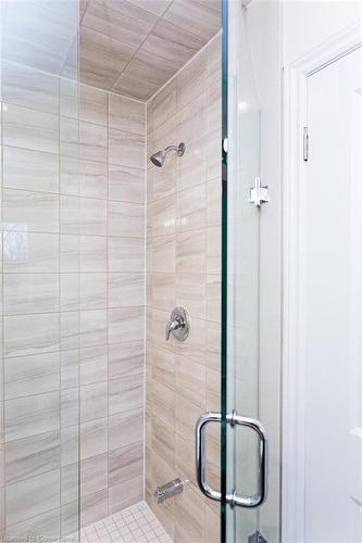 37 Jell Street, Guelph, ON - Indoor Photo Showing Bathroom