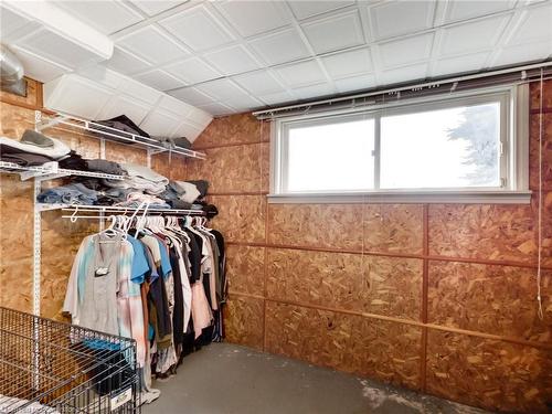 15 Gissing Street, Princeton, ON - Indoor With Storage