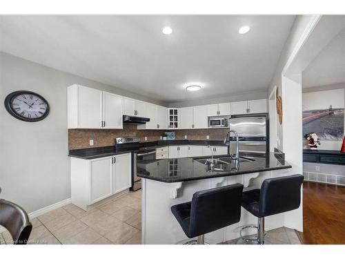 227 Mcnichol Drive, Cambridge, ON - Indoor Photo Showing Kitchen