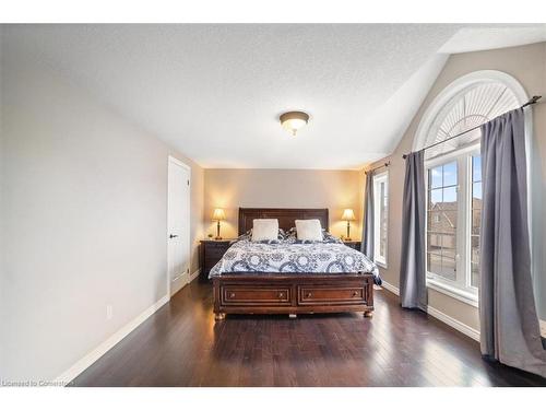 227 Mcnichol Drive, Cambridge, ON - Indoor Photo Showing Bedroom