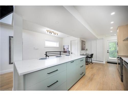 2 (Upper)-198 Dundurn Street S, Hamilton, ON - Indoor Photo Showing Kitchen With Double Sink