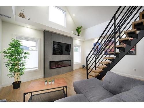 2 (Upper)-198 Dundurn Street S, Hamilton, ON - Indoor Photo Showing Living Room With Fireplace