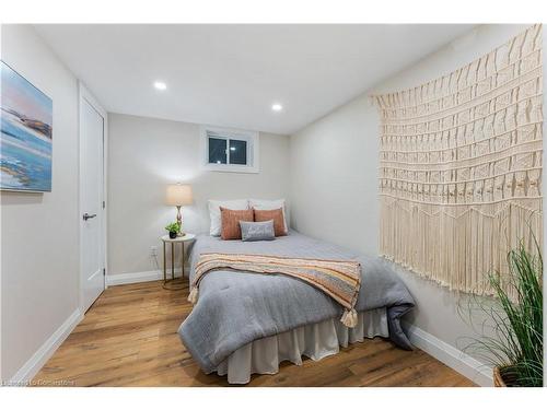 50 Hickery Place, Brantford, ON - Indoor Photo Showing Bedroom