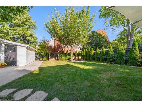 8 Desjardins Avenue, Dundas, ON - Outdoor