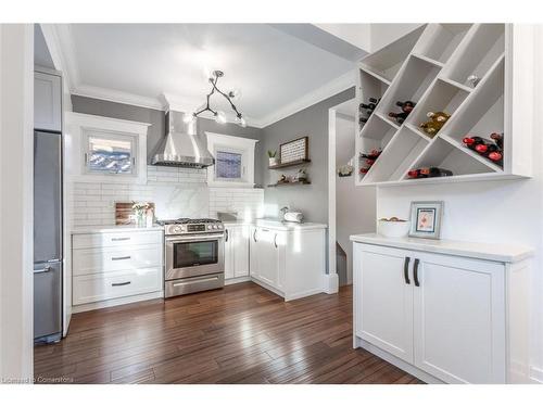 86 Eastbourne Avenue, Hamilton, ON - Indoor Photo Showing Kitchen With Upgraded Kitchen