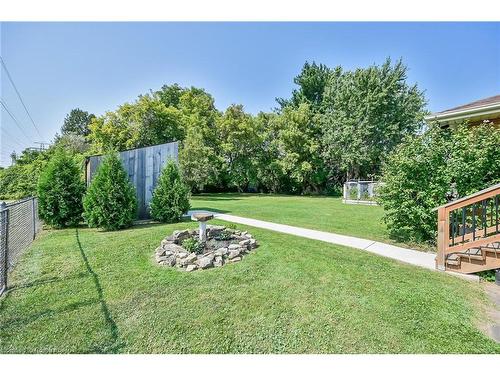 166 Rifle Range Road, Hamilton, ON - Outdoor