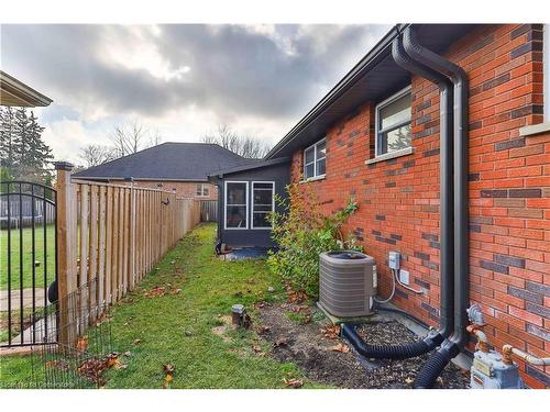 71 Lee Avenue, Simcoe, ON - Outdoor With Exterior