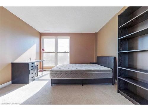 608-135 James Street, Hamilton, ON - Indoor Photo Showing Bedroom