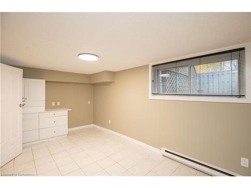 73 Fonthill Road, Hamilton, ON - Indoor Photo Showing Other Room